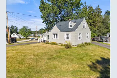 34 Lincoln Street, Brewer, ME 04412 - Photo 2