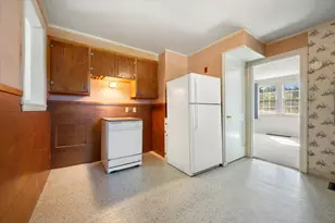 34 Lincoln St, Brewer, ME 04412 - Photo 12