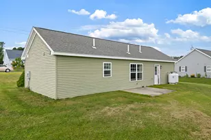 18 Meadow Dr, Waterville, ME 04901 - Photo 34
