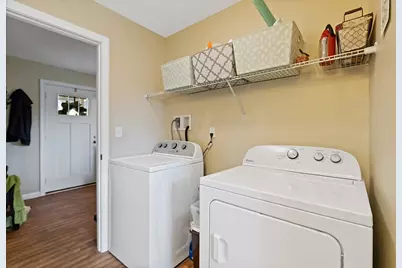 18 Meadow Drive, Waterville, ME 04901 - Photo 22