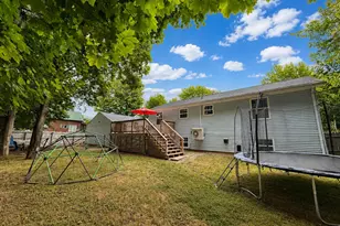 14 Forest Ave, East Millinocket, ME 04430 - Photo 4