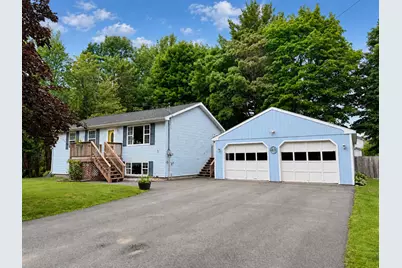 14 Forest Avenue, East Millinocket, ME 04430 - Photo 2