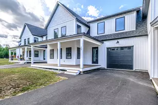 23 Fairway Commons Dr, Gorham, ME 04038 - Photo 2