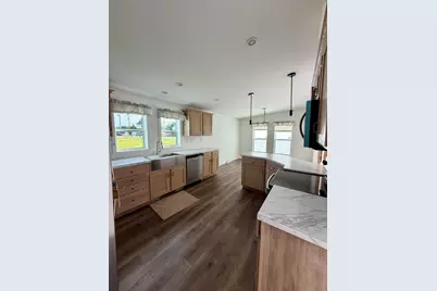 506 S Reynolds Road, Winslow, ME 04901 - Photo 2