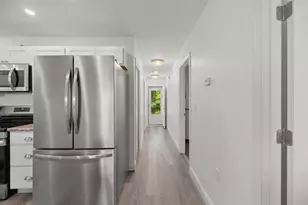 27 Village Cir, Augusta, ME 04330 - Photo 6
