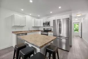 27 Village Cir, Augusta, ME 04330 - Photo 2