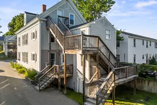 71 Green St, Biddeford, ME 04005 - Photo 4