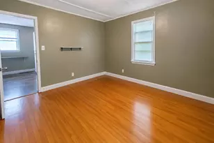 2 Hallowell St, Winslow, ME 04901 - Photo 14