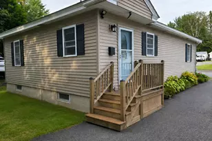 2 Hallowell St, Winslow, ME 04901 - Photo 2