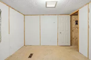 734 E Andover Rd, Andover, ME 04216 - Photo 24