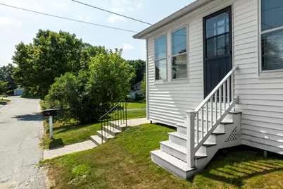 9 Nash Street, Lewiston, ME 04240 - Photo 4