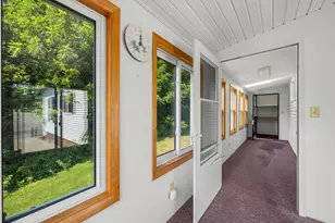 9 Nash St, Lewiston, ME 04240 - Photo 10