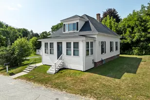 9 Nash St, Lewiston, ME 04240 - Photo 2