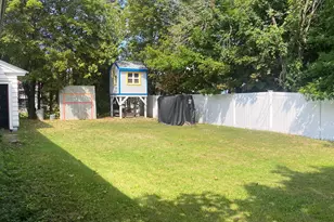 16 Paine St, Winslow, ME 04901 - Photo 4