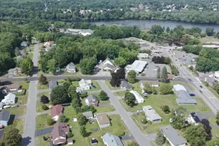 16 Paine St, Winslow, ME 04901 - Photo 12