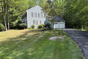 8 Fairway Dr, Scarborough, ME 04074 - Photo 2