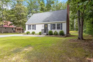 135 Fairview Dr, Waterboro, ME 04061 - Photo 2