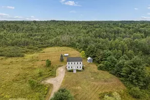 31 Murray Dr, Buxton, ME 04093 - Photo 1