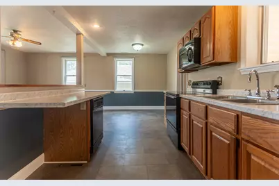 163 Main Street, Madawaska, ME 04756 - Photo 10