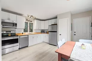 221 Longfellow St, Westbrook, ME 04092 - Photo 6