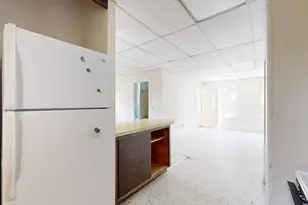 203 Summer St, Auburn, ME 04210 - Photo 32