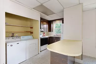 203 Summer St, Auburn, ME 04210 - Photo 28
