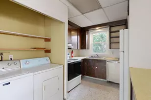 203 Summer St, Auburn, ME 04210 - Photo 30