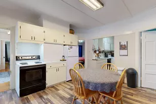 203 Summer St, Auburn, ME 04210 - Photo 4