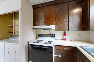 203 Summer St, Auburn, ME 04210 - Photo 32