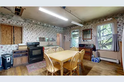 936 Hotel Road, Auburn, ME 04210 - Photo 14