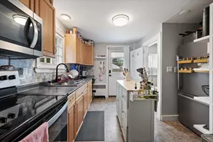 298 Fern St, Bangor, ME 04401 - Photo 8