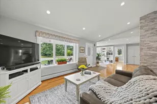 40 Old Neck Rd, Scarborough, ME 04074 - Photo 16