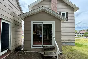 128 Fraser Ave, Madawaska, ME 04756 - Photo 10
