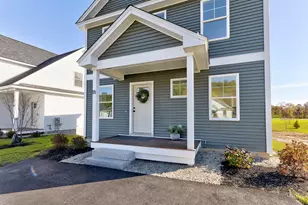 18 Feldspar Ln, Cumberland, ME 04021 - Photo 2