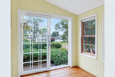 2 Roberts Lane, Cape Elizabeth, ME 04107 - Photo 4