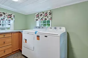2 Roberts Ln, Cape Elizabeth, ME 04107 - Photo 20
