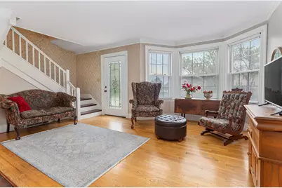 2 Roberts Lane, Cape Elizabeth, ME 04107 - Photo 2