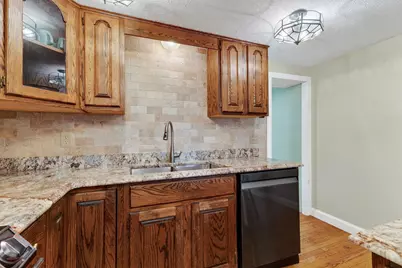 2 Roberts Lane, Cape Elizabeth, ME 04107 - Photo 12