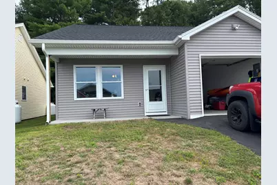 25 Village Circle #3, Augusta, ME 04330 - Photo 2
