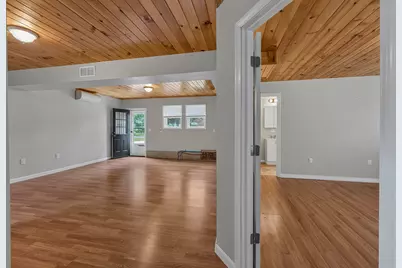 10 Oceanside Avenue W, York, ME 03909 - Photo 10