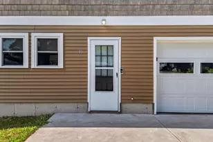 10 Oceanside Ave W, York, ME 03909 - Photo 4