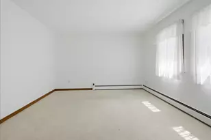 17 Bonnallie Ave, Lewiston, ME 04240 - Photo 22