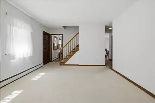 17 Bonnallie Ave, Lewiston, ME 04240 - Photo 20