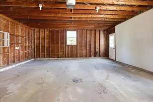 17 Bonnallie Ave, Lewiston, ME 04240 - Photo 48