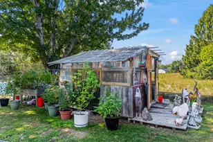 517 N Main St, Pittsfield, ME 04967 - Photo 40
