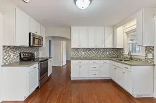 80 Fairlawn Ave, Lewiston, ME 04240 - Photo 8