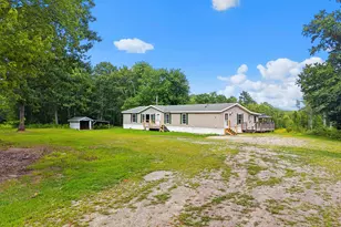 276 Violet Ln, Waldoboro, ME 04572 - Photo 8
