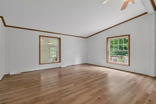 276 Violet Ln, Waldoboro, ME 04572 - Photo 24