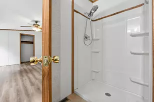 276 Violet Ln, Waldoboro, ME 04572 - Photo 38