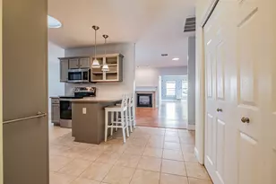 9 Macintosh Ln, Old Orchard Beach, ME 04064 - Photo 10